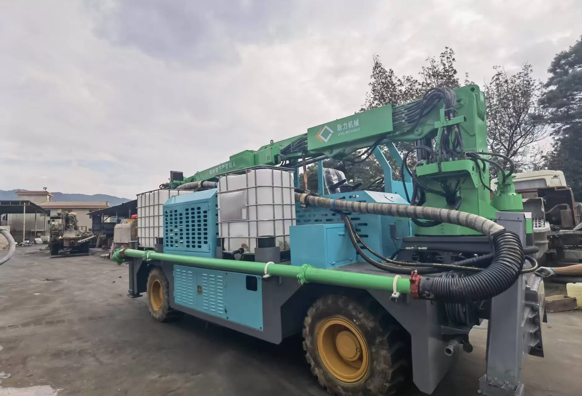 2020 concrete shotcrete spraying truck 30m3 shotcrete manipulator machine ghp3015d concrete sprayer for mining construction